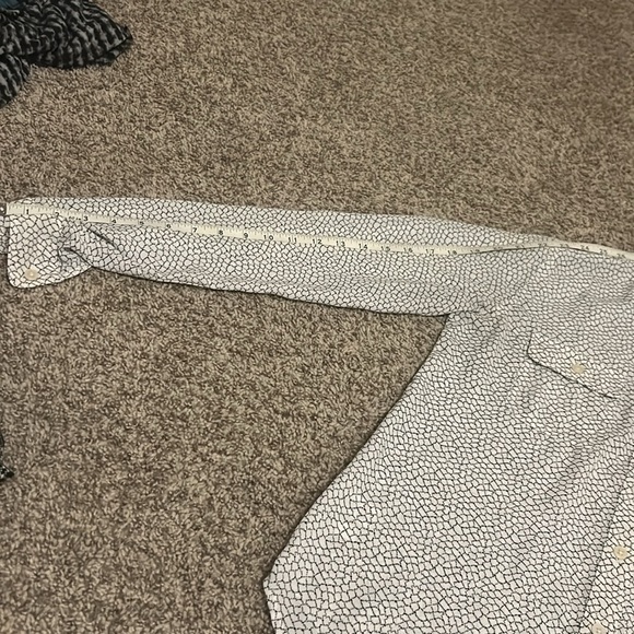 Loft Longsleeve Button Down Blouse Size XS - Picture 10 of 10